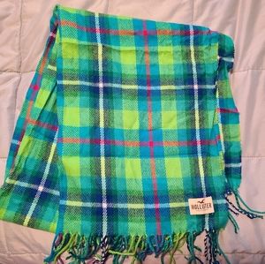 Hollister Scarf